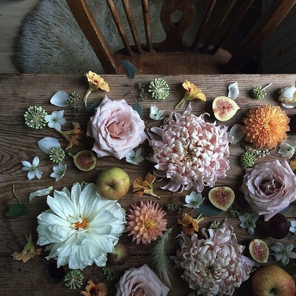 MYSTERY BOX 📦 - Picture 2 of 6